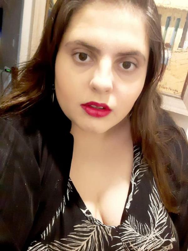 CORAGEM ENTRISTECIDA, de Letícia Mariana, poetisa convidada pelo Facetubes.