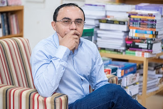 UM SOPRO DE VENTO EM MEU ROSTO, por Rogério Henrique Castro Rocha