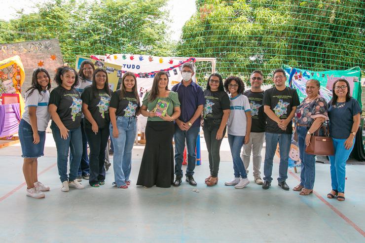Shalene Serra, da APB, participa da segunda edição do Sarau Literário da EMEF Marechal Castelo Branco