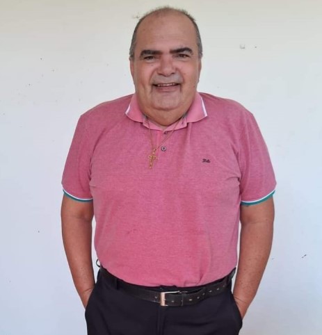ANTONIO GUIMARÃES DE OLIVEIRA / 