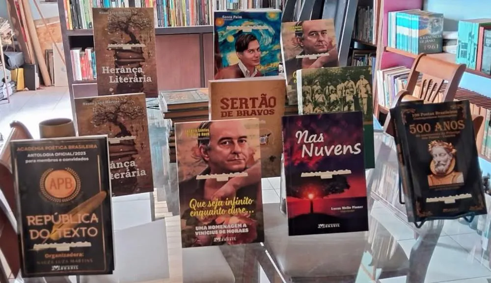 POR ANTONIO GUIMARÃES DE OLIVEIRA. “Livros e Poemas”