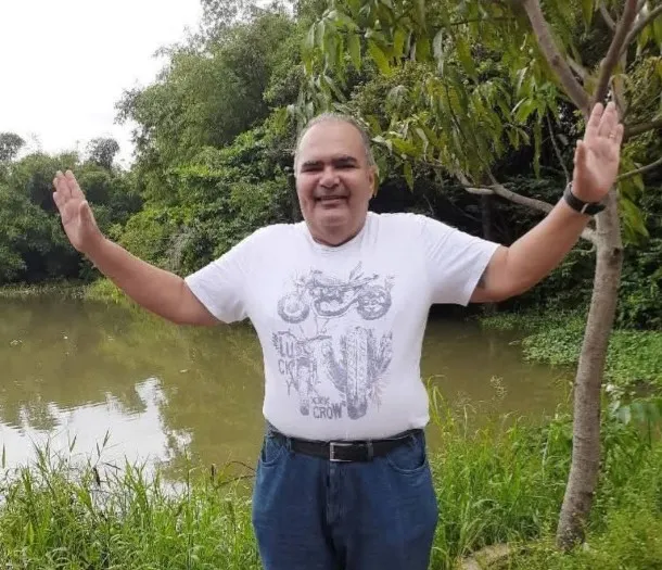 DE Antonio Guimarães de Oliveira, “Leão & Ermitão”