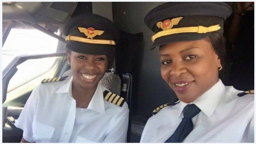 Pela primeira vez, duas mulheres negras pilotam um Boeing numa viagem comercial