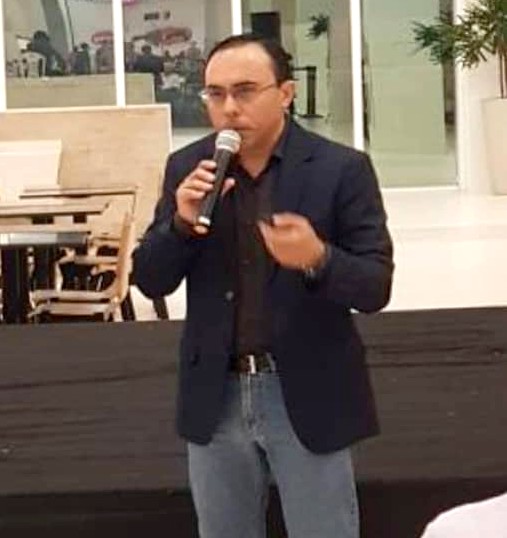 Convidado especial: o pensador e escritor Rogério Rocha publica hoje o conto: 