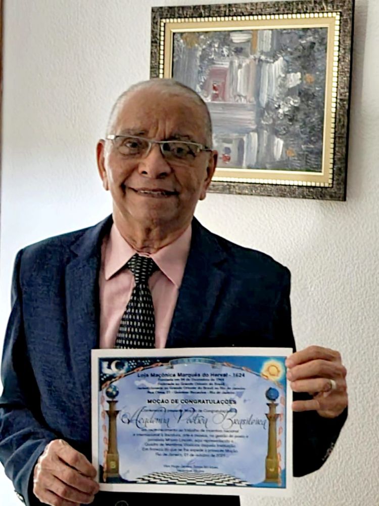 ACADEMIA POÉTICA BRASILEIRA, condecorada com méritos por duas importantes instituições