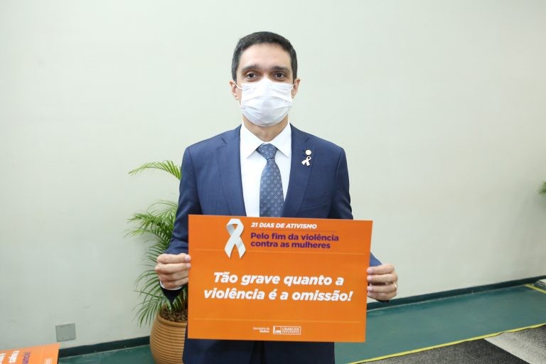 Câmara adere a campanha para mobilizar homens contra a violência de gênero