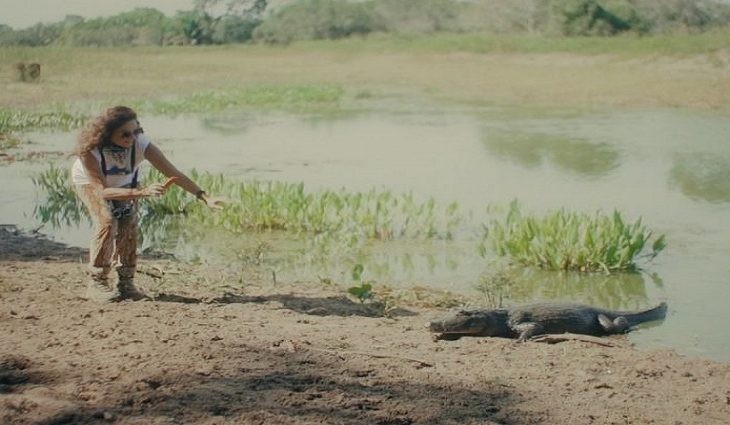 Mais de 30 anos depois, atriz da novela Pantanal volta ao destino e aproveita para conhecer Bonito