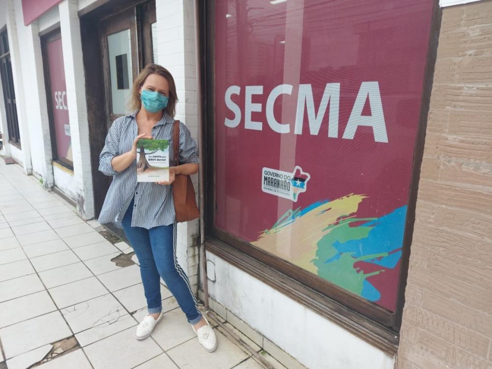 Susana Pinheiro lança seu primeiro livro de histórias, com belas aquarelas próprias