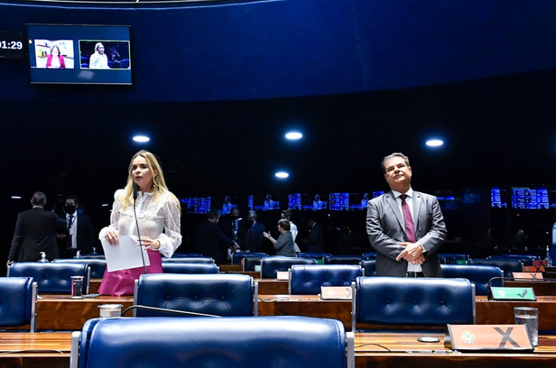 Projeto que prevê campanhas contra a violência doméstica em escolas segue para a Câmara