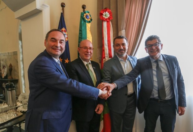 Governador recebe comitiva dos Açores em início das comemorações aos 275 anos da chegada das primeiras famílias
