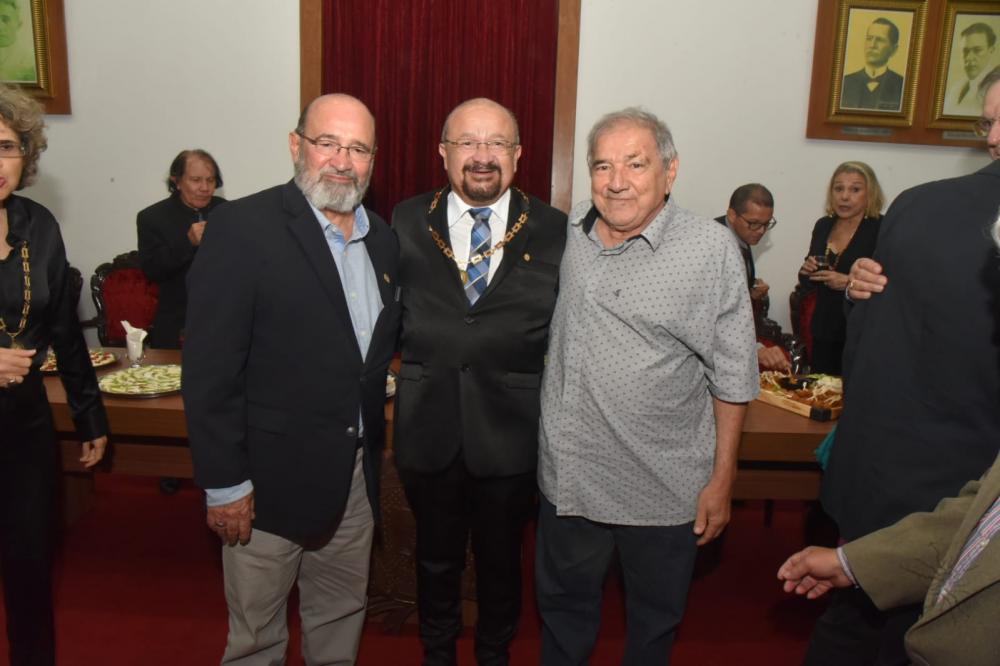 Posse de Rossini Corrêa na Academia Maranhense de Letras (Parte 02)
