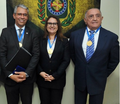 AMCJSP concede medalha “Fran Paxeco do Mérito Acadêmico” a importantes personalidades juridicas 