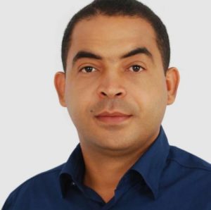 De Paulo Rodrigues: BABAÇU LÂMINA: A POÉTICA DA RESISTÊNCIA