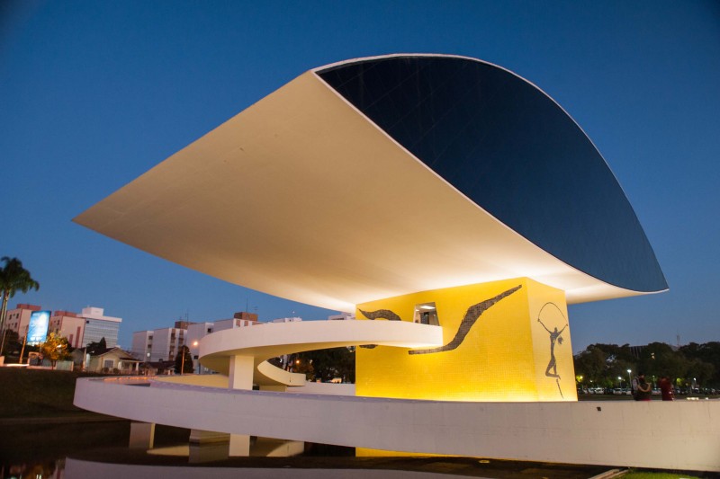 Museu Oscar Niemeyer vai funcionar durante todo o feriado de Carnaval