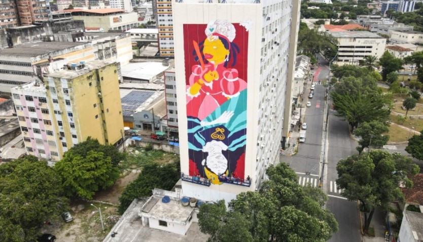 Nathê Ferreira e Fany Lima assinam o primeiro megamural do Recife feito por artistas negras
