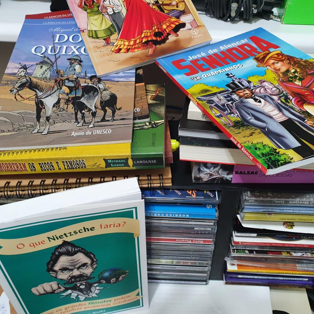 Como anda a saúde das livrarias pequenas, médias e grandes?