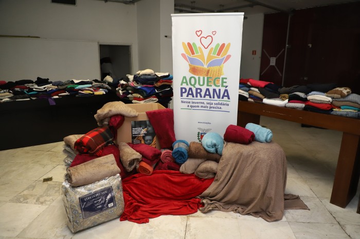 Orquestra Sinfônica lota Guairão e arrecada milhares de doações para a campanha Aquece Paraná
