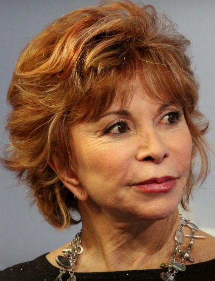 Isabel Allende: uma prosa poética rica em detalhes, com mergulhos nos cenários e nas emoções dos personagens