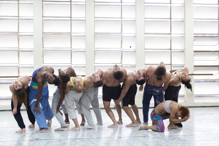 “Contraponto” é o novo espetáculo do Balé Teatro Guaíra; estreia será no dia 24