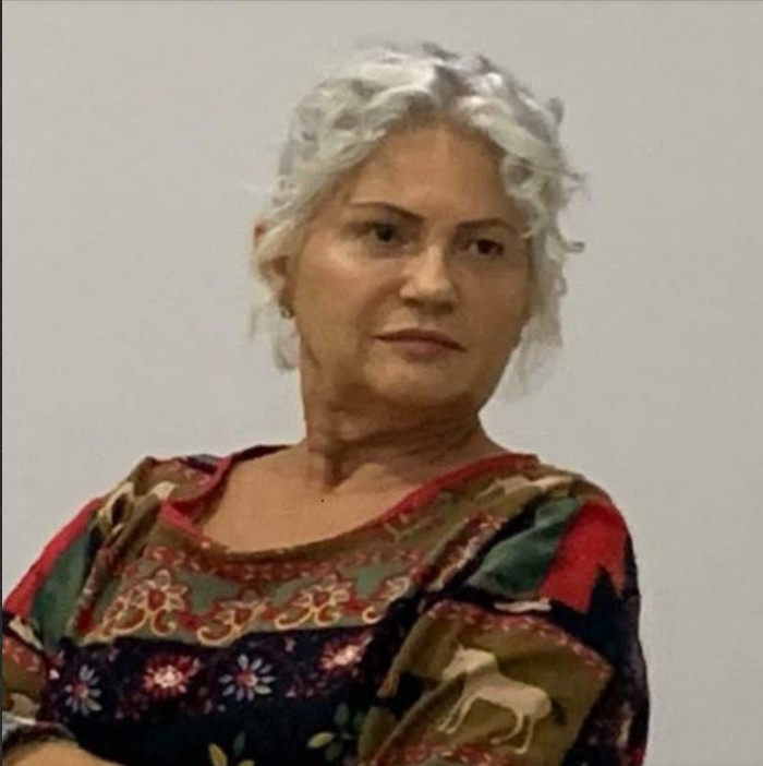 Poeta Soraya Felix escreve sobre 'saudade' e, de forma brilhante, vai além da poética