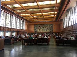 Os menores de 18 anos não podem entrar na sala de leitura da Biblioteca Nacional portuguesa
