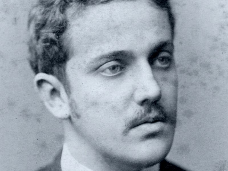 Dos delírios do neto do Imperador, Pedro Augusto, até o roubo de joias da Imperatriz, no Rio.