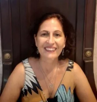 Mais um texto de Renata Barcellos: "TikTok como ferramenta pedagógica"