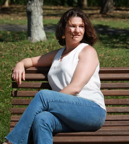 De Joema Carvalho: “A SOMBRA QUE ME FALTA” 