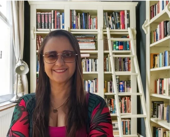 O Milagre da Vida é a mesma chama que ilumina o Mundo.