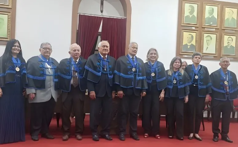 ALL: LOUVAÇÃO A MULHER MARANHENSE