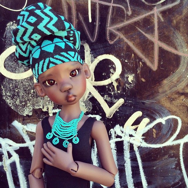 Bonecas Negras: oficina da boneca Abayomi. Construindo identidade própria.