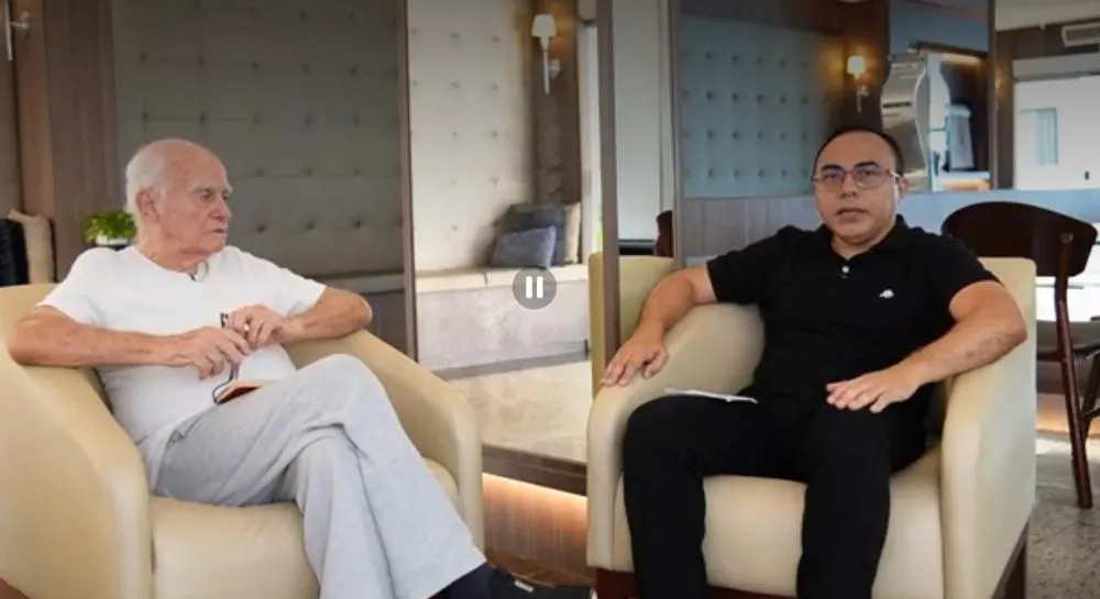 Além das 'Conversações de Além-Mar'. Entrevista exclusiva com Ignácio de Loyola Brandão