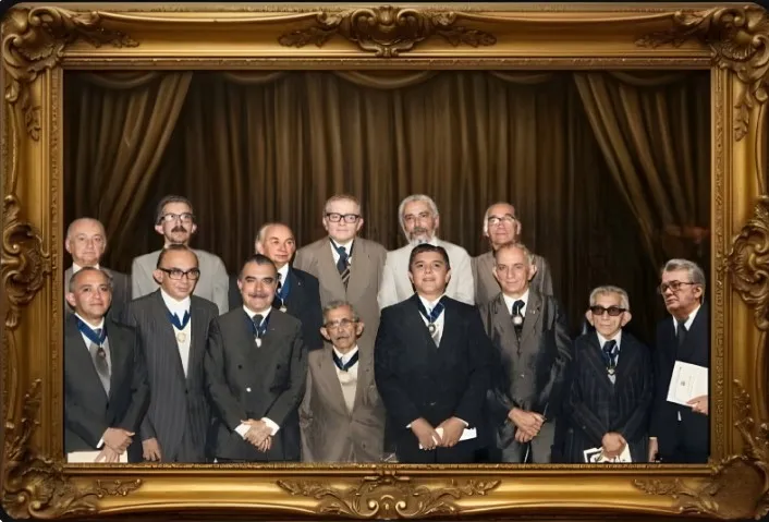 Imortal Carlos Cunha: o menino grande que feriu a aurora com seu existencial de Maio