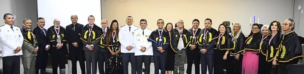 OITO ANOS: em bela cerimônia, a AMCLAM reconhece colaboradores, incorpora novos membros e reafirma sua função no campo sociocultural do Maranhão
