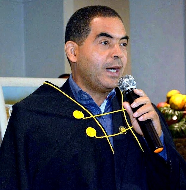 Paulo Rodrigues, poeta e ensaísta maranhense, acaba de vencer o Prêmio Literatura e Fechadura de São Paulo/SP