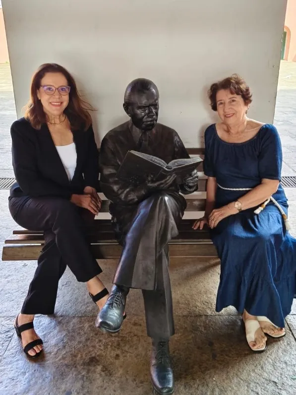 O livro importante que convida: “Vamos Passear em São Luís?”, de Iracilda Moura Fé Lima