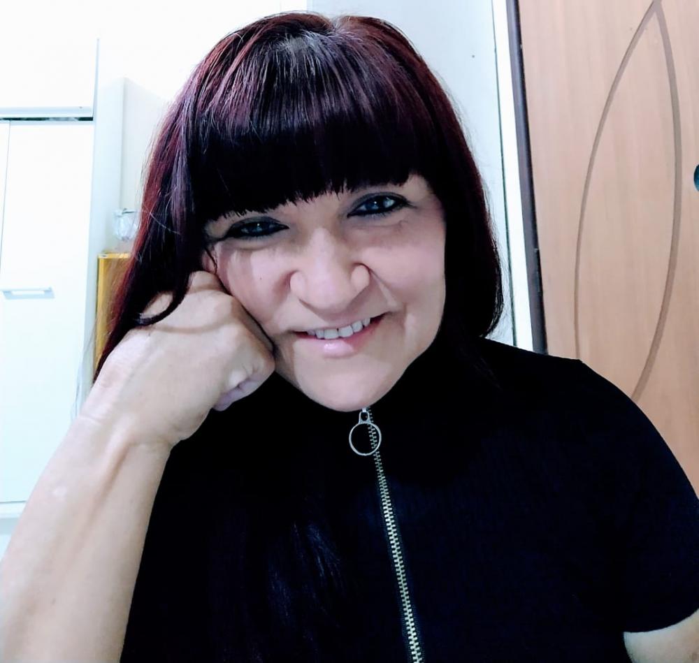 Linda Barros: 