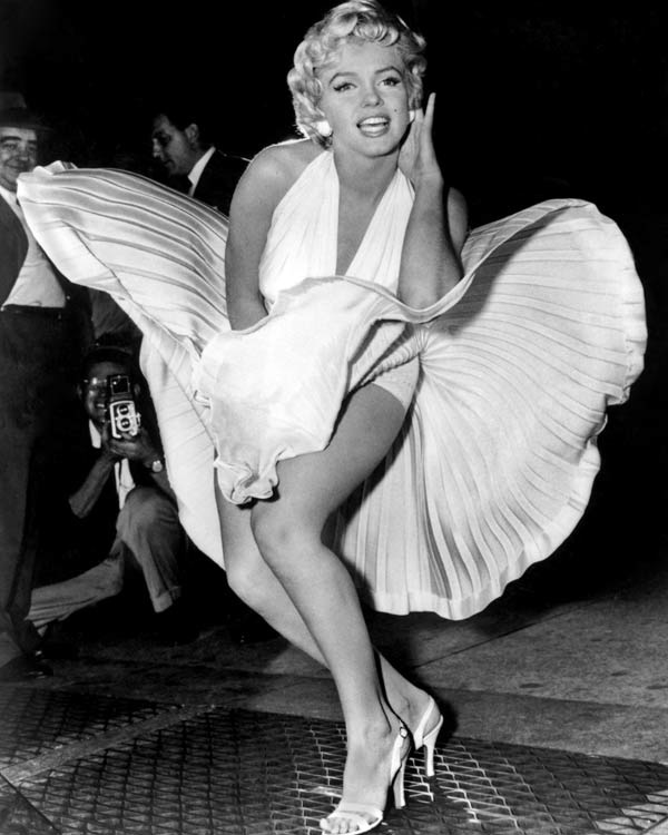 Marilyn Monroe foi estrela forjada pela violência de Hollywood, diz Joyce Carol Oates