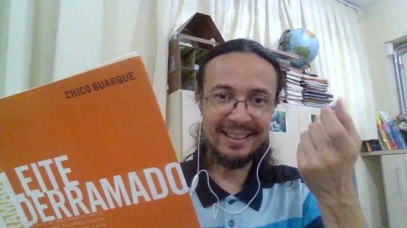 Literatura brasileira. Romance Leite Derramado [2009] do músico, poeta, escritor Chico Buarque.